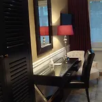 Boutique Sir & Lady Astor - The Charming 3* Dusseldorf