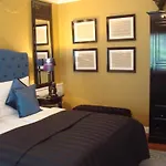 Boutique Sir & Lady Astor - The Charming Hotel Dusseldorf