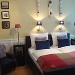 Hotel Boutique Sir & Lady Astor - The Charming 3*