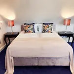 Boutique Hotel Sir & Lady Astor - The Charming City Hotels