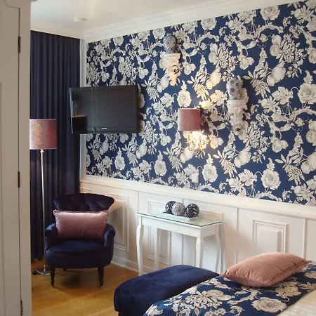 Hotel Boutique Sir & Lady Astor - The Charming 3*