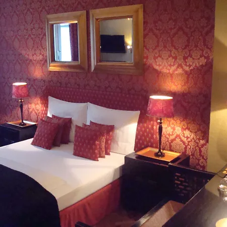Boutique Sir & Lady Astor - The Charming 3* Düsseldorf