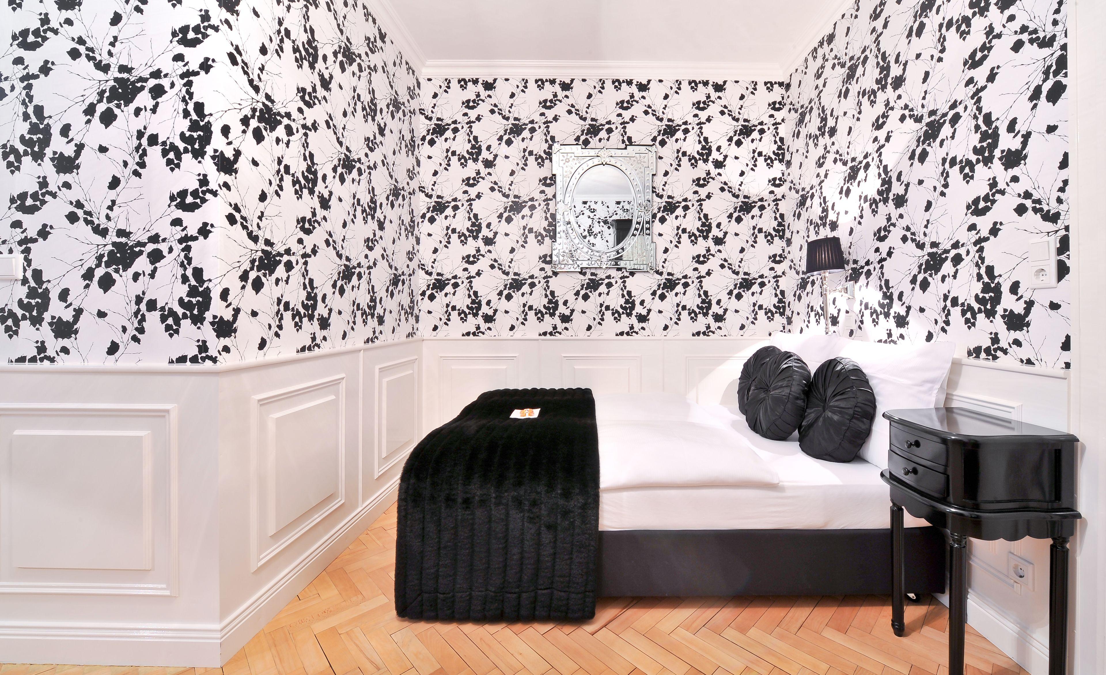 Boutique Sir & Lady Astor - The Charming 3* Düsseldorf
