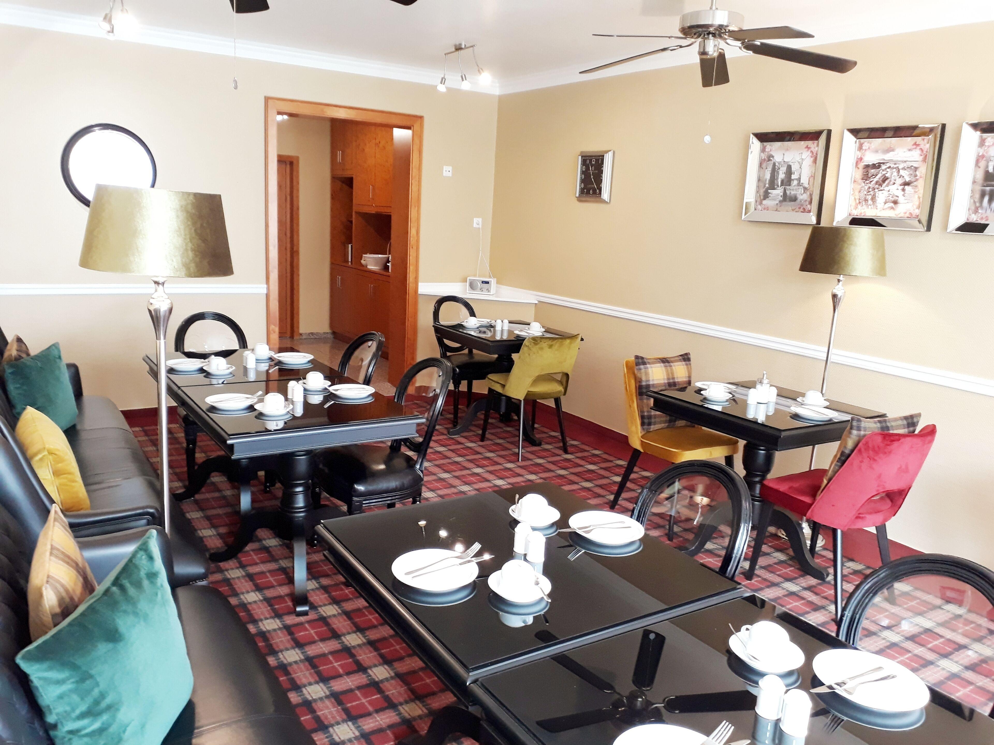 Sir & Lady Astor Hotel