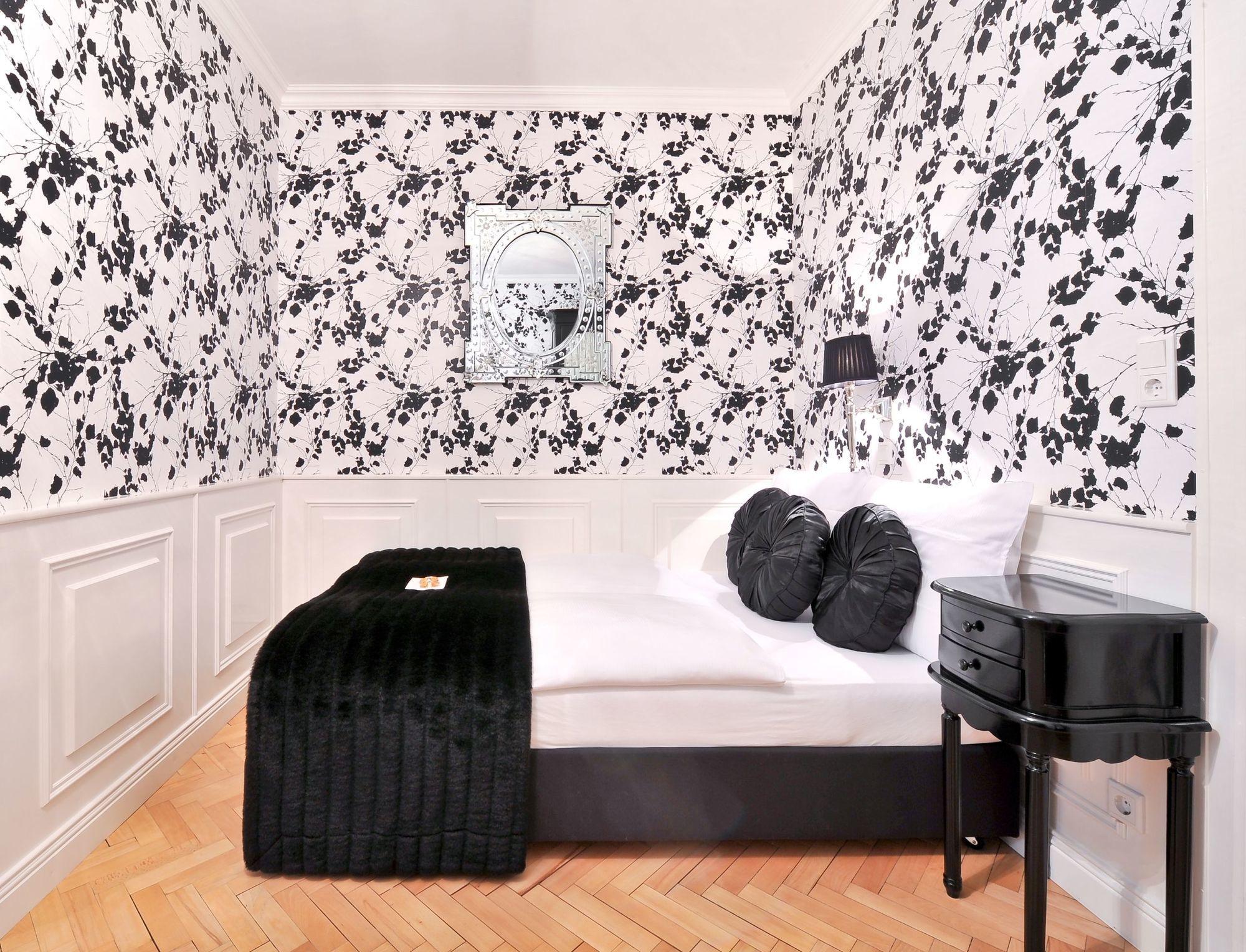 Sir & Lady Astor Hotel 3*